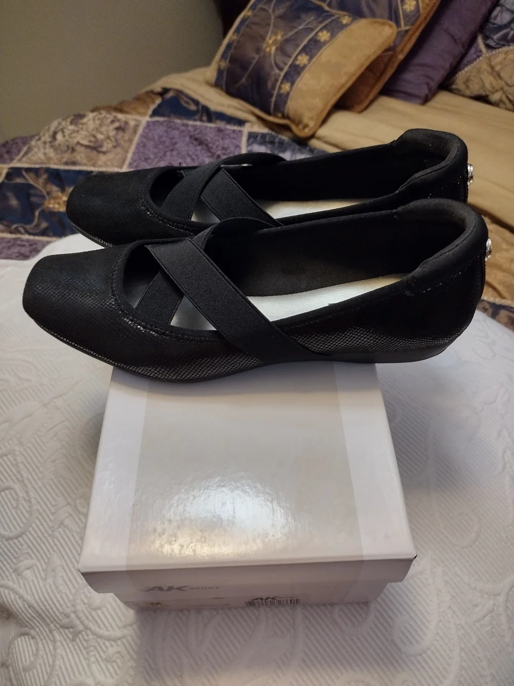 Anne Klein Black Cross-Strap Textured Flats